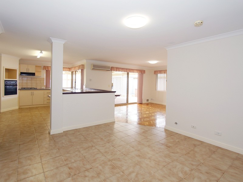 1 Weebo Place, Ballajura WA 6066