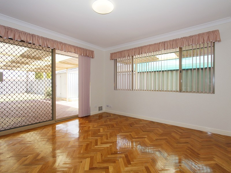 1 Weebo Place, Ballajura WA 6066