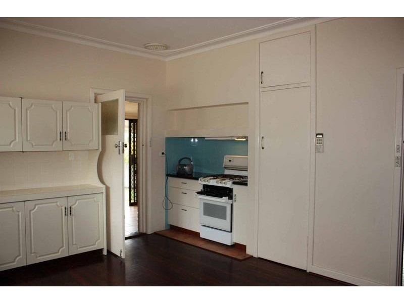 21 Bourke Street, Yokine WA 6060
