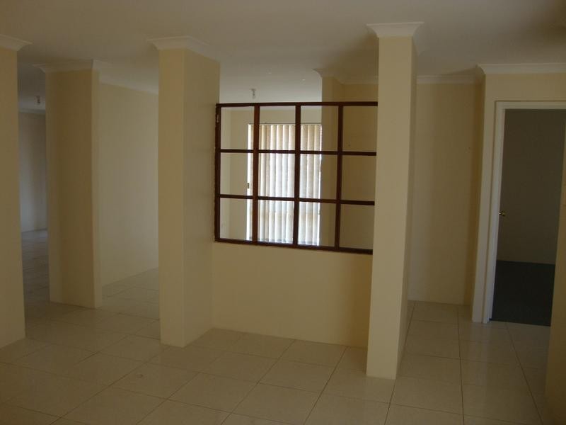 58 Westgate Way, Marangaroo WA 6064