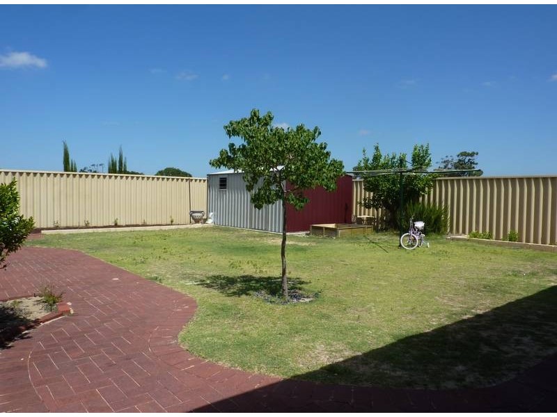 28 Salmar Way, Westminster WA 6061