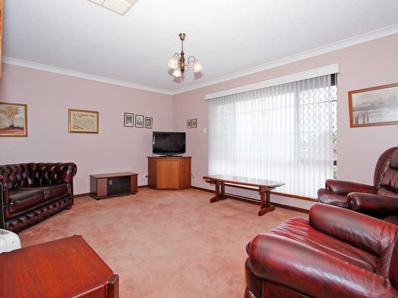 12A Bermuda Drive, Ballajura WA 6066