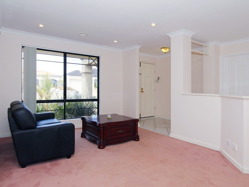 45 Crabtree Street, Alexander Heights WA 6064