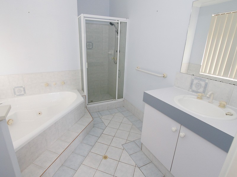 45 Crabtree Street, Alexander Heights WA 6064