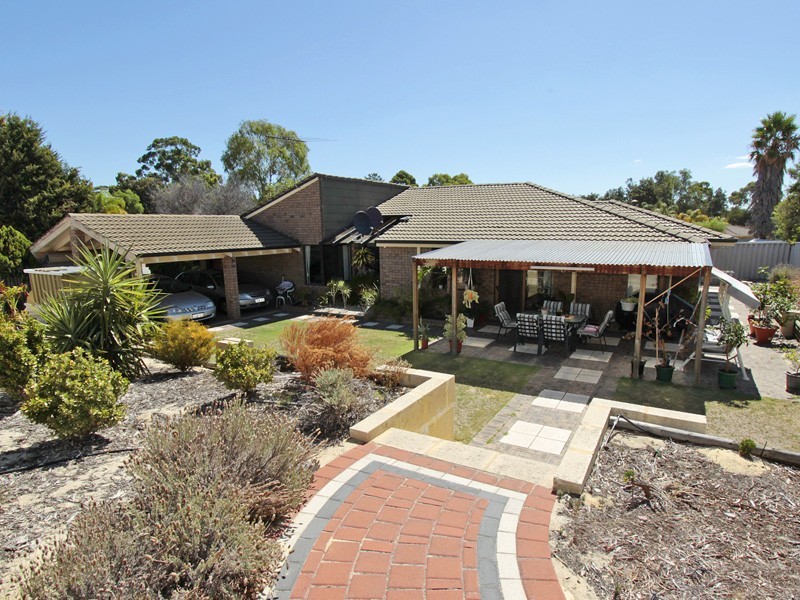 7 Casma Grove, Ballajura WA 6066