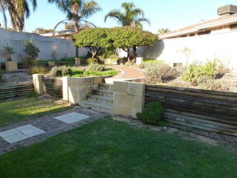 7 Casma Grove, Ballajura WA 6066