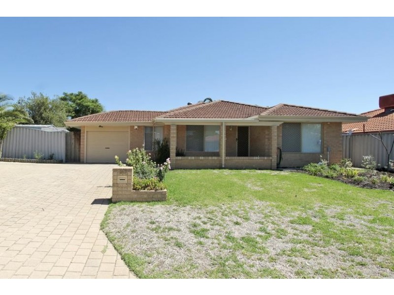 22 Flanders Place, Alexander Heights WA 6064