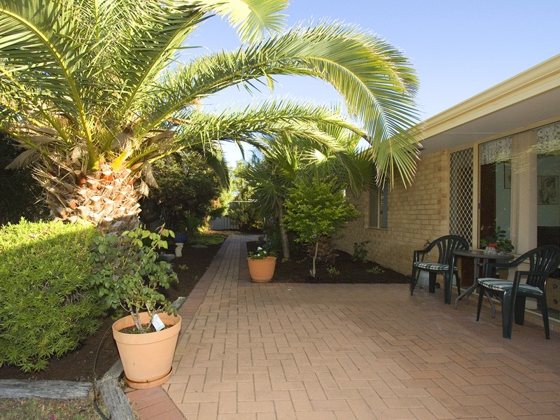 11 Marley Close, Ballajura WA 6066