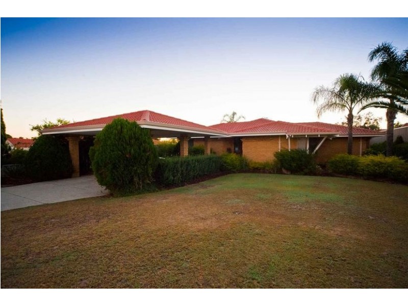 11 Josephine Way, Alexander Heights WA 6064