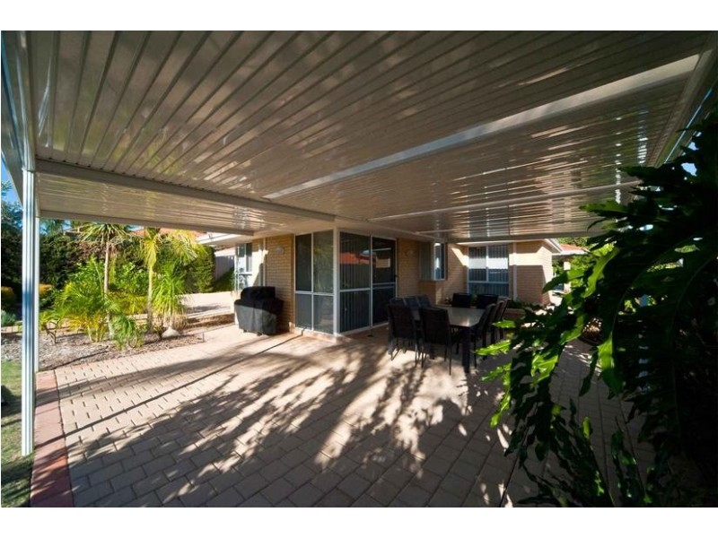 11 Josephine Way, Alexander Heights WA 6064