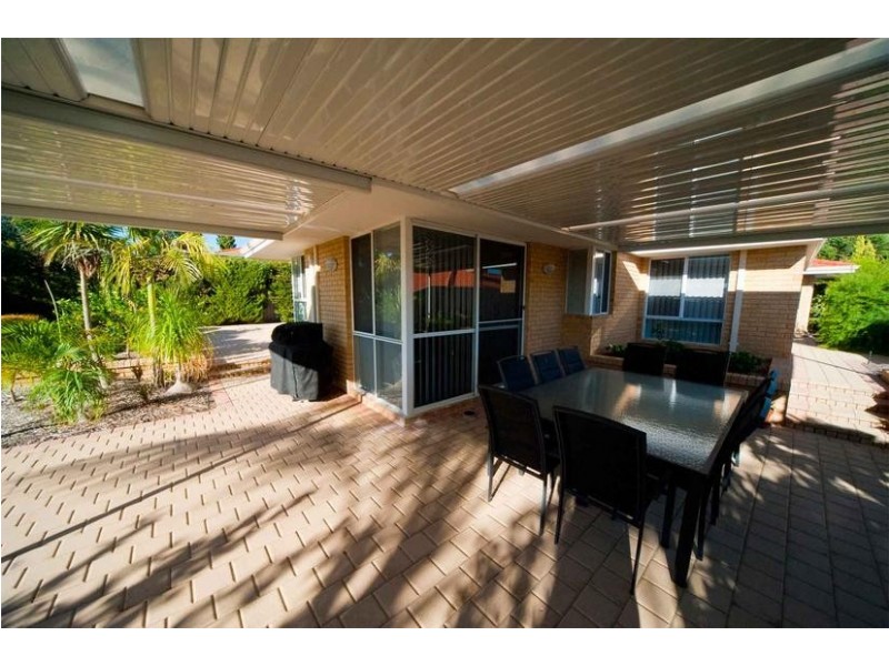 11 Josephine Way, Alexander Heights WA 6064