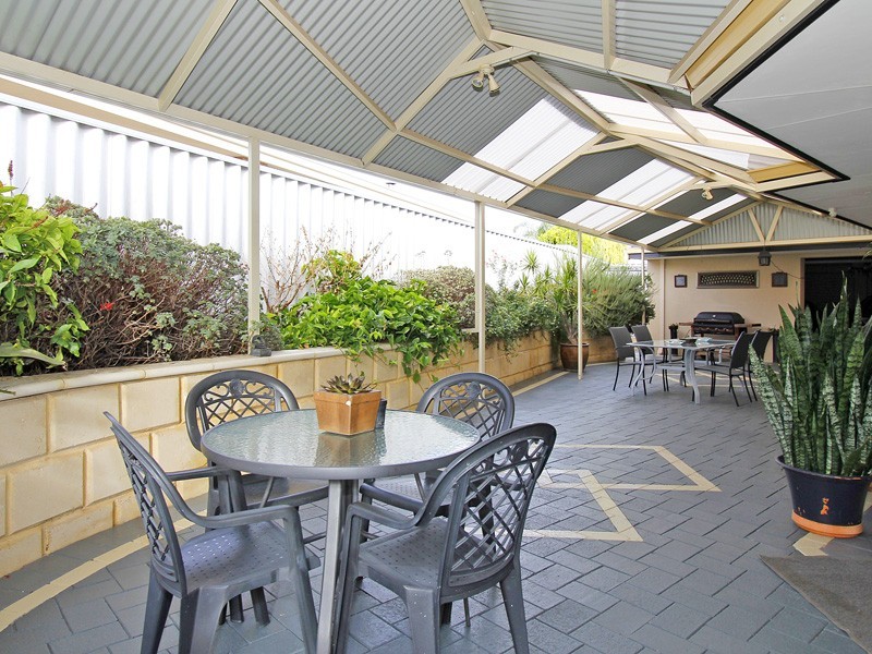 39 Kittyhawk Parade, Ballajura WA 6066