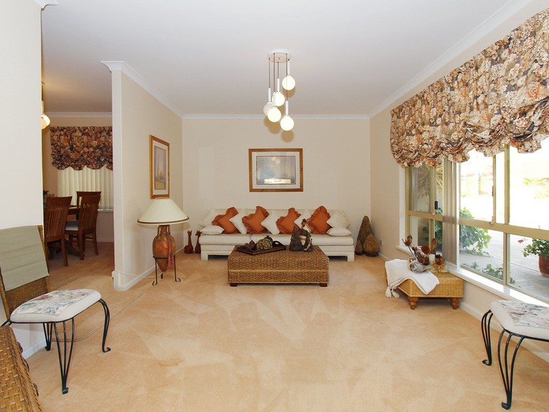 39 Kittyhawk Parade, Ballajura WA 6066