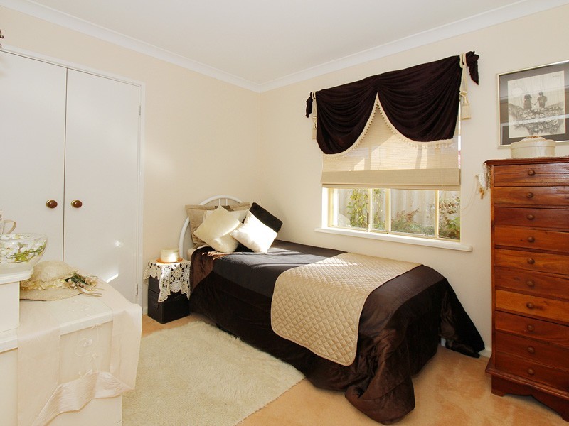 39 Kittyhawk Parade, Ballajura WA 6066