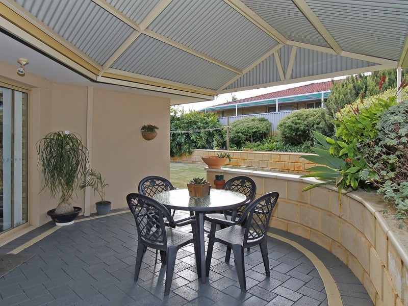 39 Kittyhawk Parade, Ballajura WA 6066