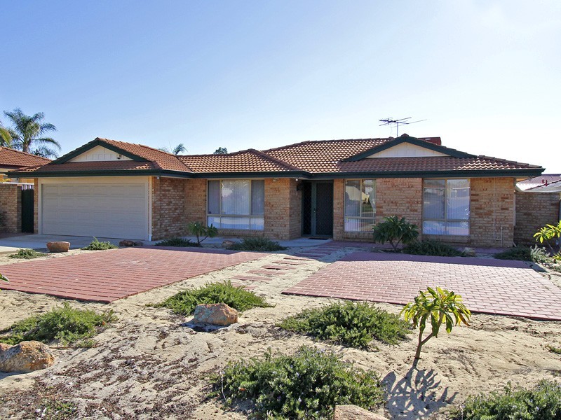 5 River Fig Place, Alexander Heights WA 6064