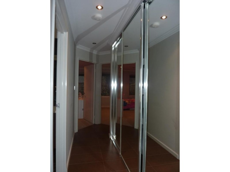 4 Ancona Link, Landsdale WA 6065