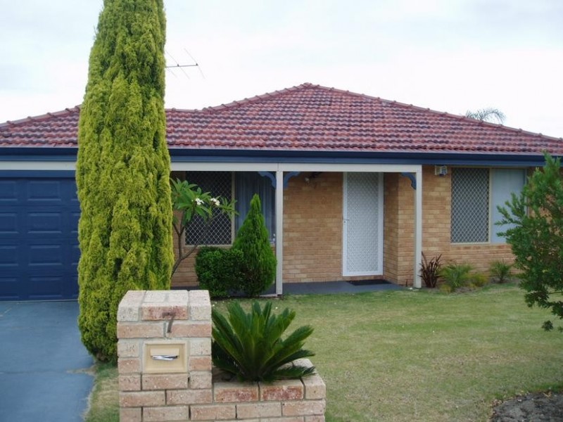 7 Rickmann Place, Marangaroo WA 6064