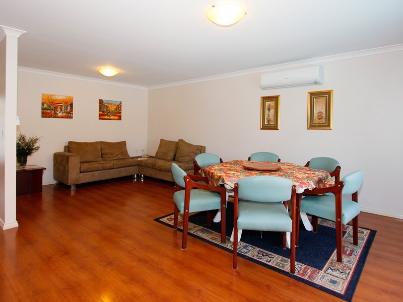 27a Coonawarra Drive, Caversham WA 6055