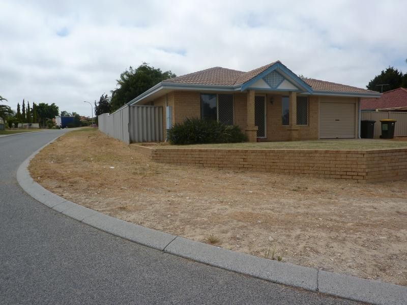 12 Benelli Place, Alexander Heights WA 6064