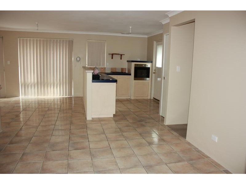 2 Auburn Close, Marangaroo WA 6064
