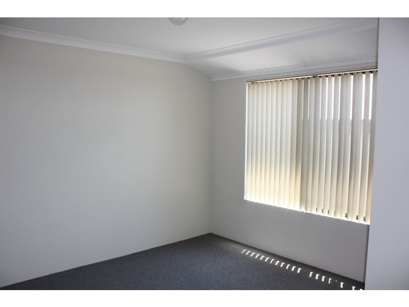 17 Monsanto Street, Landsdale WA 6065