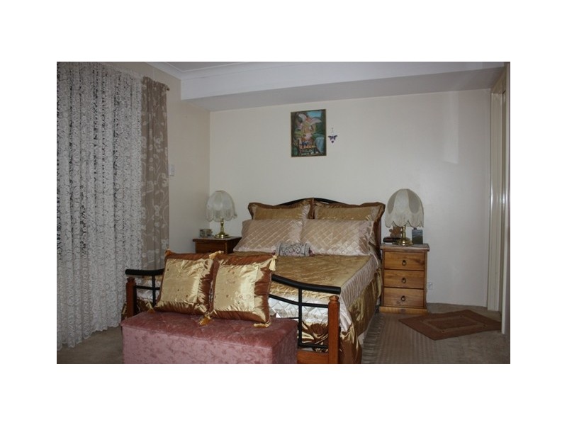 A Arrowsmith Rise, Marangaroo WA 6064