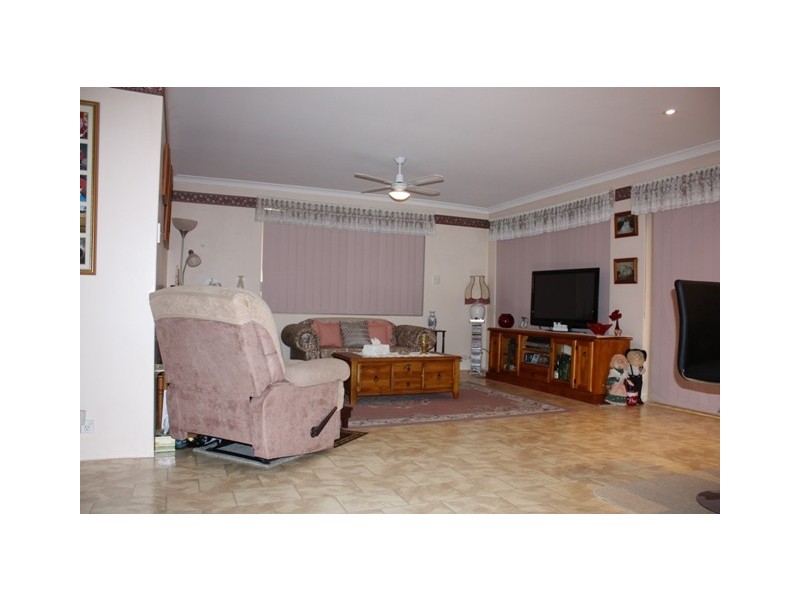 A Arrowsmith Rise, Marangaroo WA 6064