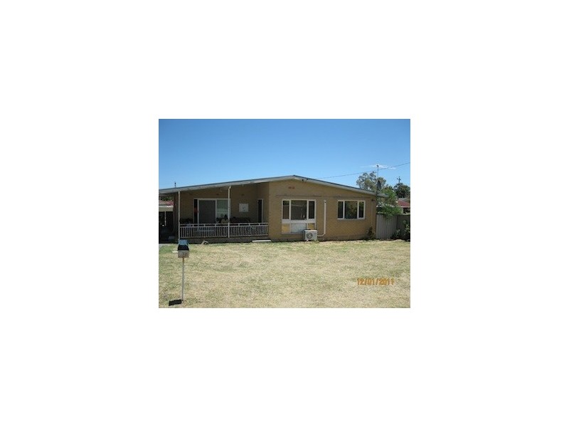 3 Westbrook Way, Girrawheen WA 6064