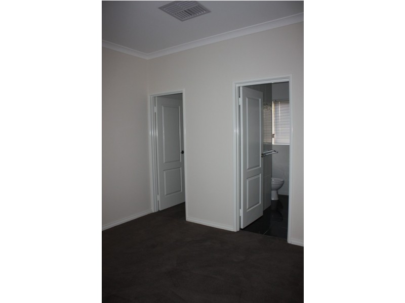 3/6 Bologna Vista, Landsdale WA 6065