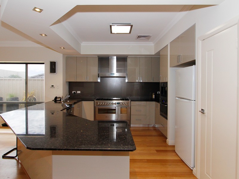 51 Boscastle Way, Darch WA 6065