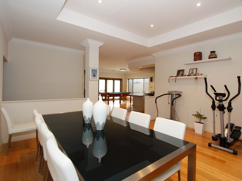 51 Boscastle Way, Darch WA 6065