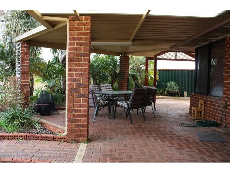 3 Etna Rise, Alexander Heights WA 6064