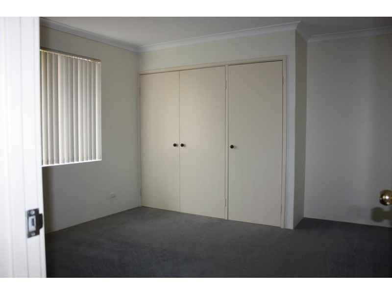 7B Jennifer Place, Alexander Heights WA 6064