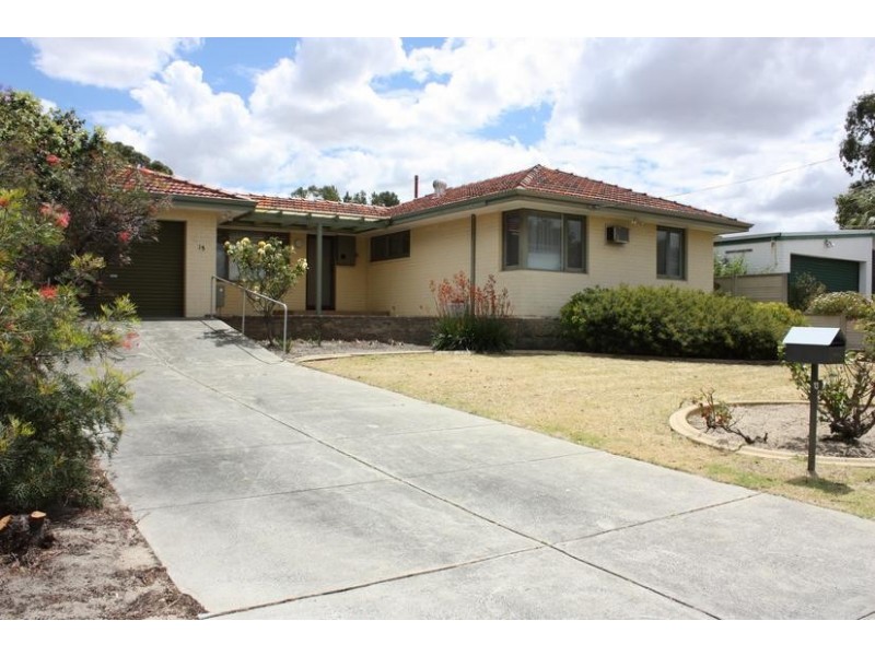 13 Denston Way, Girrawheen WA 6064