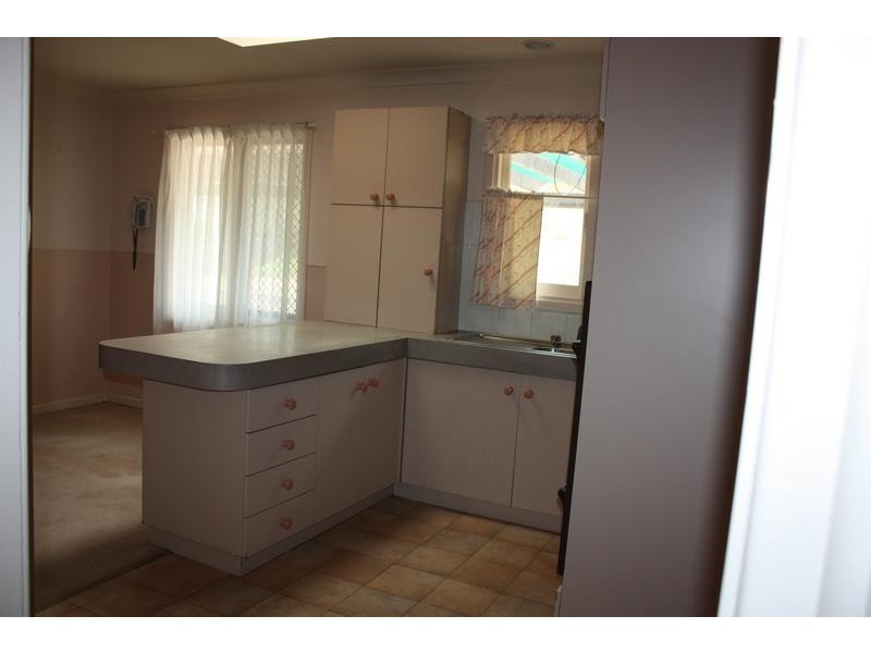 13 Denston Way, Girrawheen WA 6064