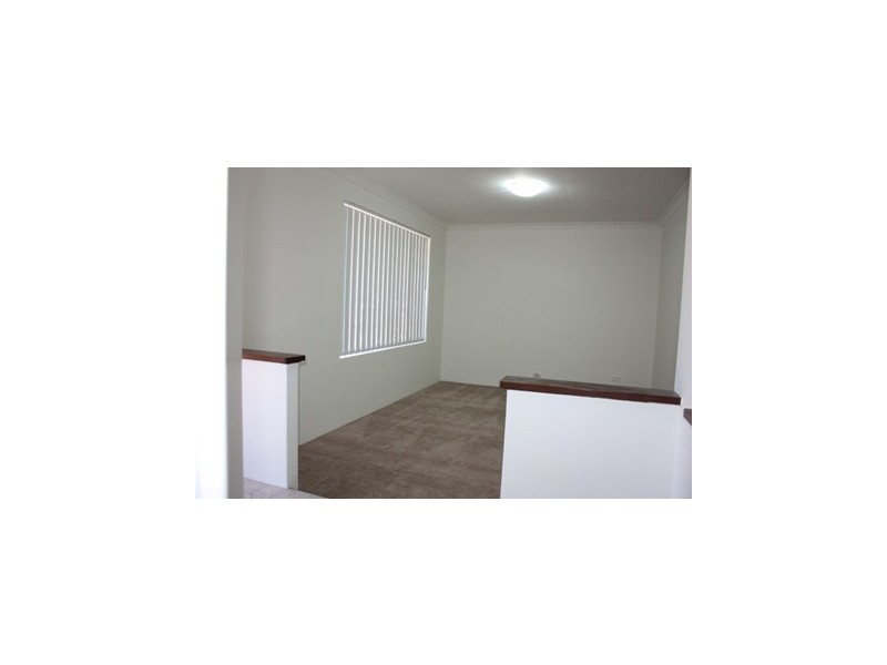 20 Claredon Court, Alexander Heights WA 6064