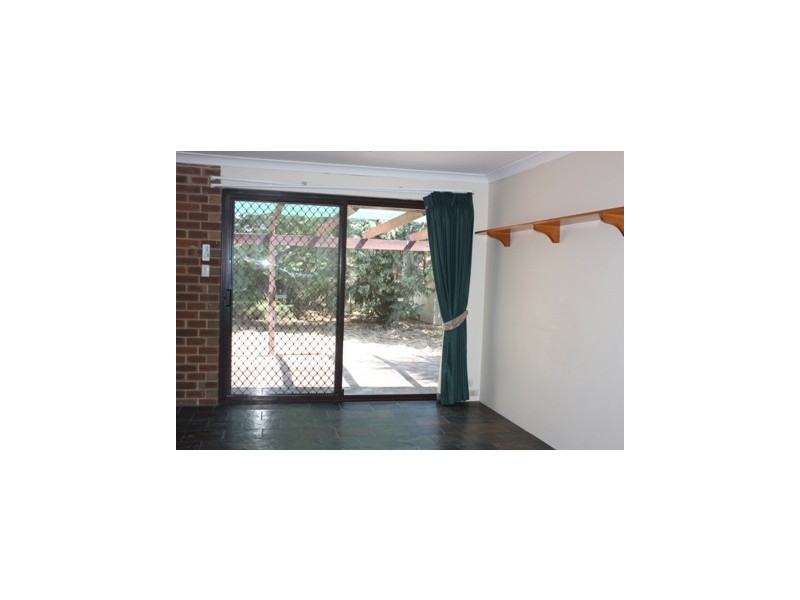 6 Synnot View, Marangaroo WA 6064