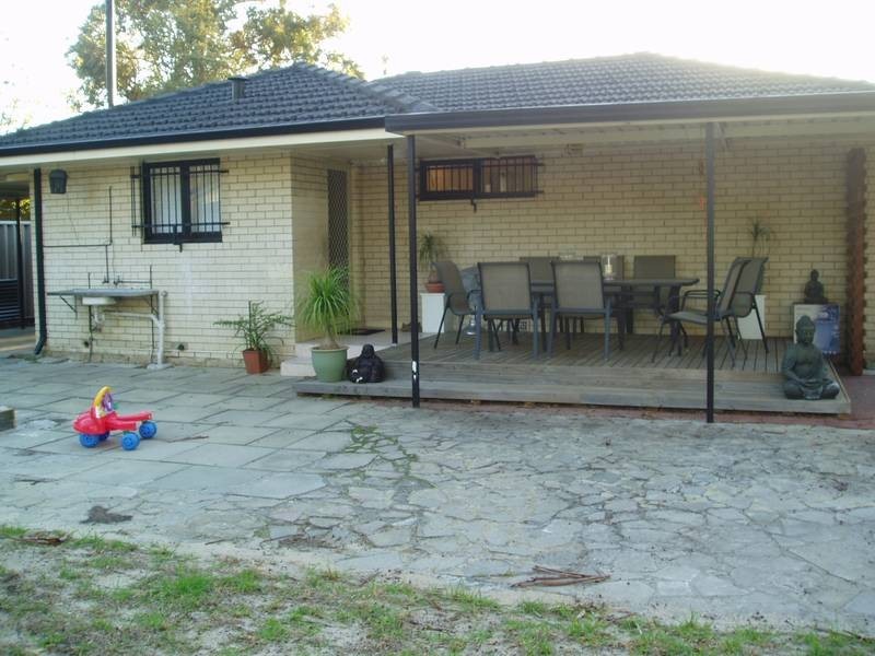 20 Winterton Way, Girrawheen WA 6064