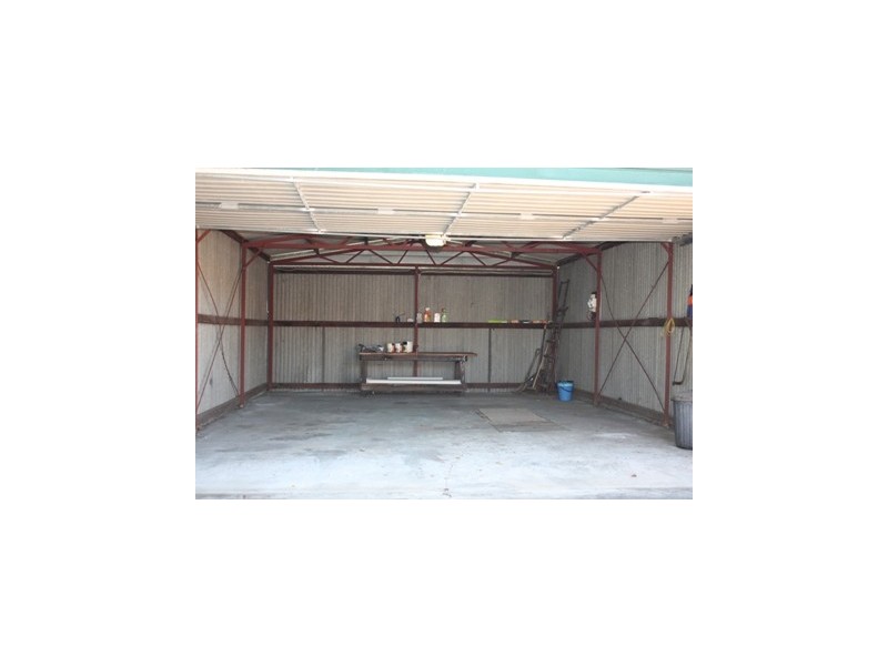 33 Tendring Way, Girrawheen WA 6064