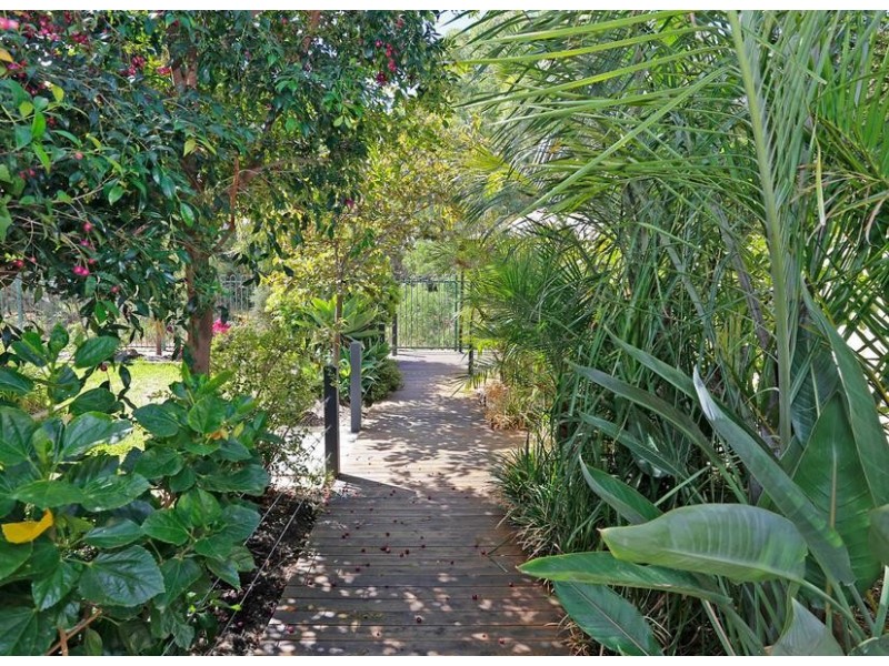 42 Silver Princess Way, Jane Brook WA 6056