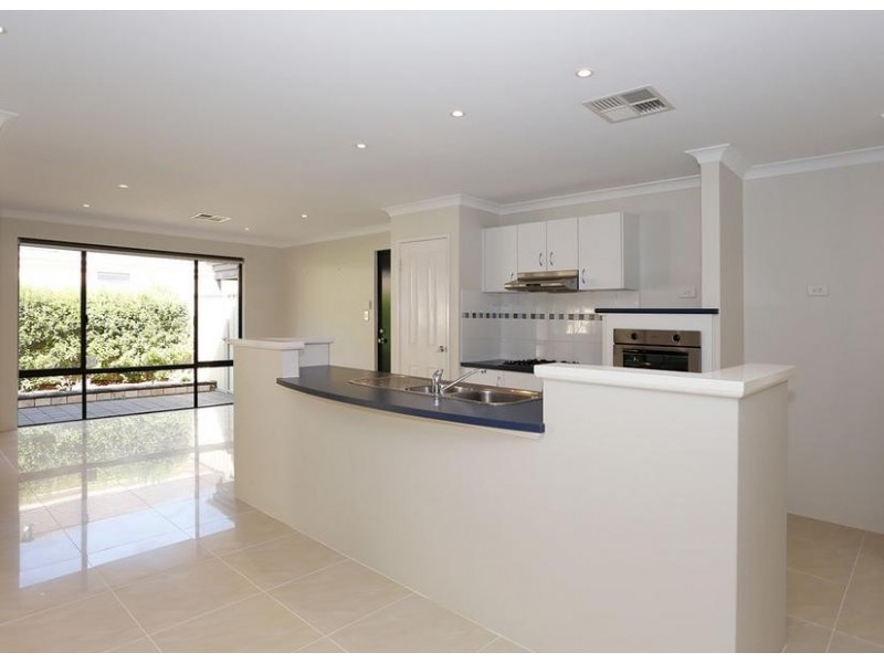 42 Silver Princess Way, Jane Brook WA 6056