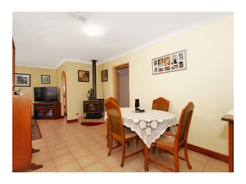 1/15 Bredgar Way, Marangaroo WA 6064