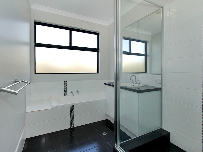 2A Earls Place, Balga WA 6061