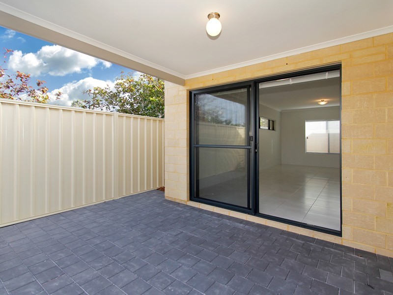 2A Earls Place, Balga WA 6061