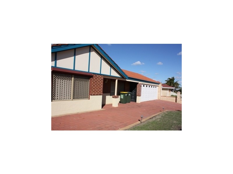 10 Sabine Grove, Alexander Heights WA 6064