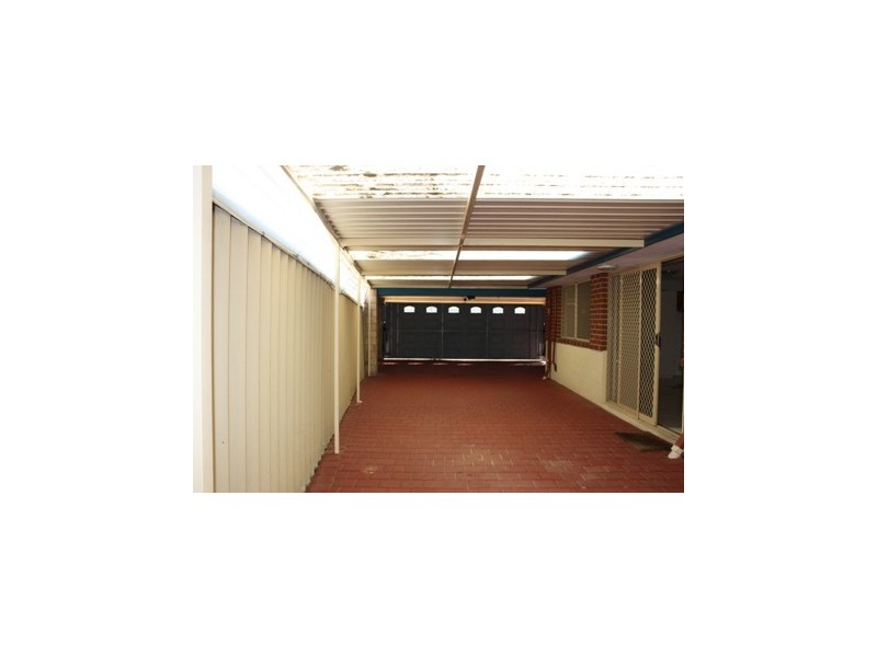 10 Sabine Grove, Alexander Heights WA 6064