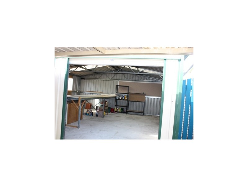 10 Sabine Grove, Alexander Heights WA 6064