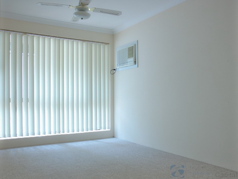 4/81 Azelia Street, Alexander Heights WA 6064