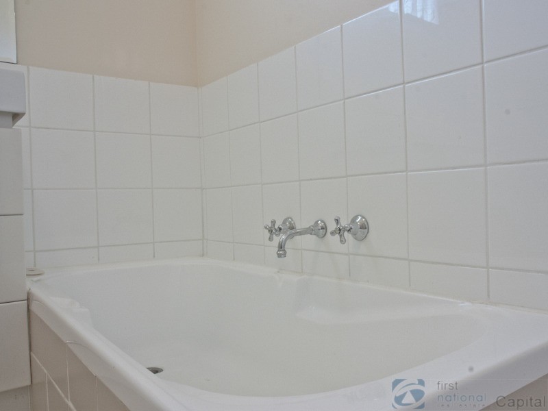 4/81 Azelia Street, Alexander Heights WA 6064